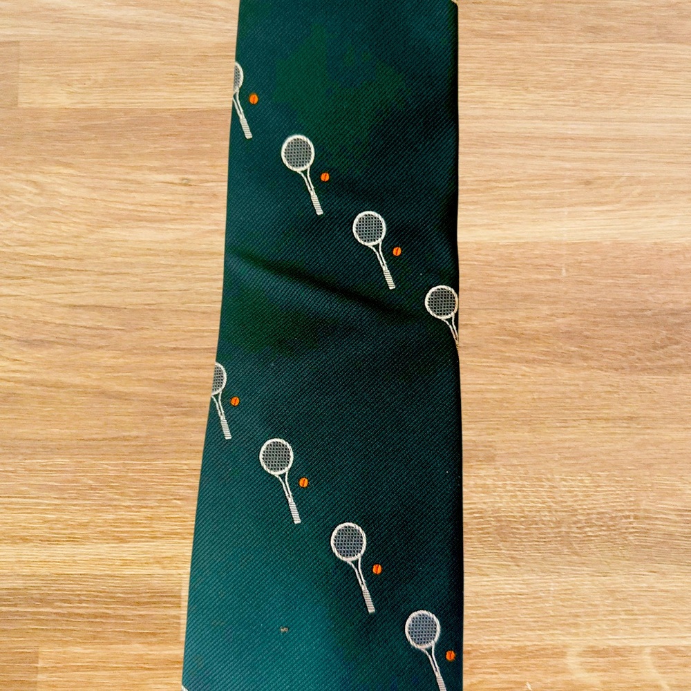 Cool Vintage Green Tennis Tie